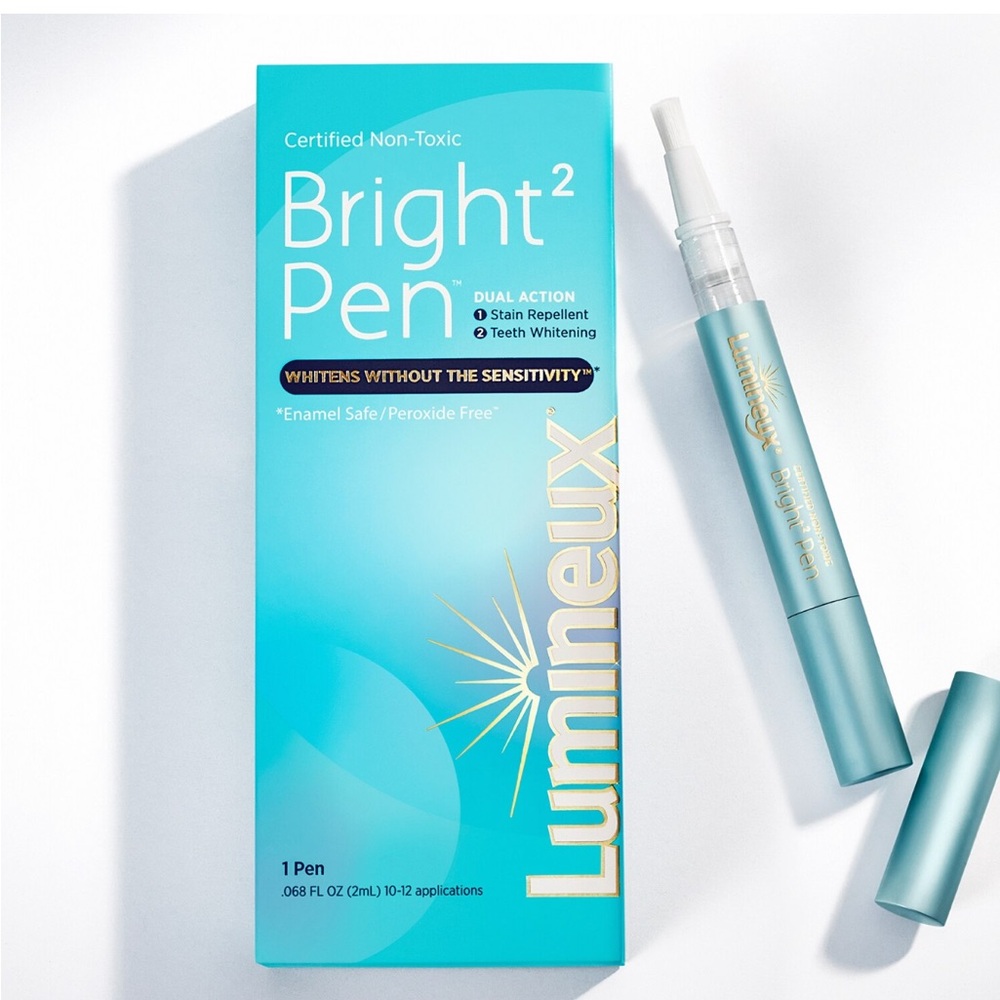 COPY - Lumineux Bright Pen, Dual Action Stain Repellant + Teeth Whitening Pen